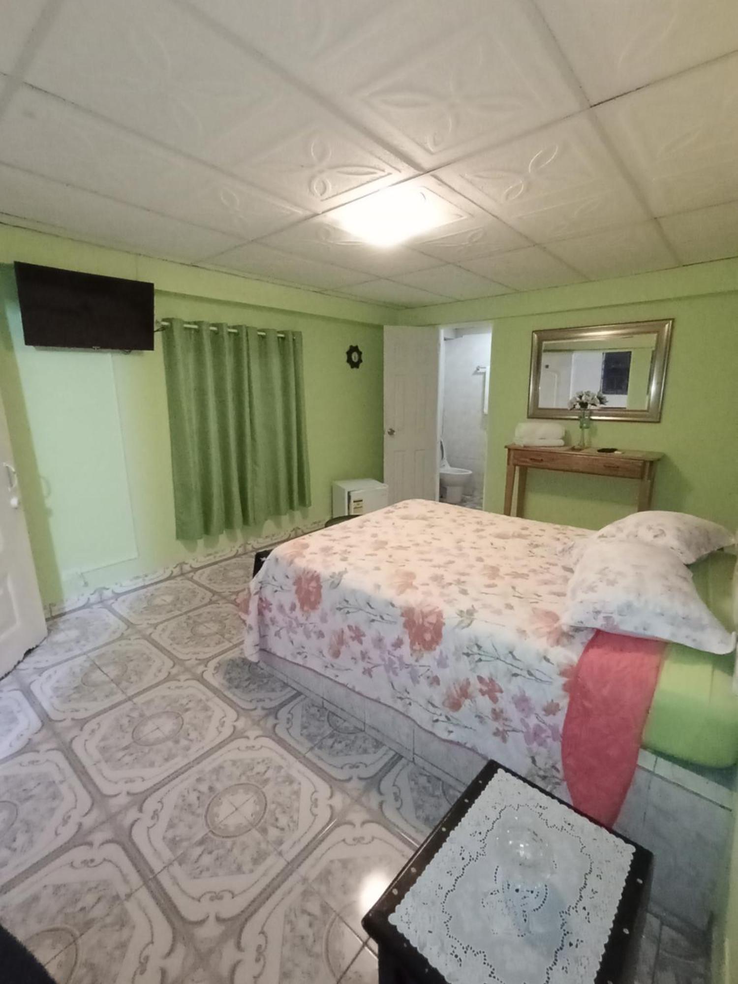 Belo Bay Apartment Hotel ポルトベロ エクステリア 写真